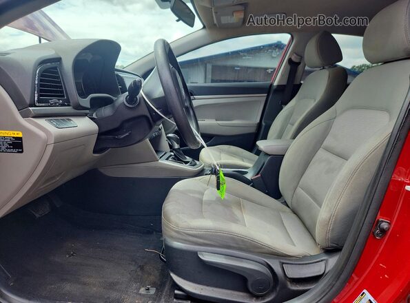 5NPD74LF6HH070847 2017 HYUNDAI ELANTRA Red Widok wnętrza z przodu