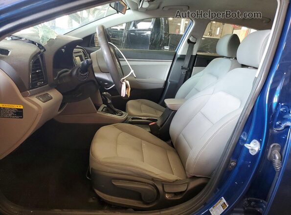 5NPD74LF6HH073554 2017 HYUNDAI ELANTRA Blue Вид салону спереду