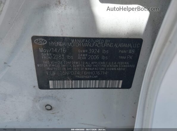 5NPD74LF6HH076714 2017 HYUNDAI ELANTRA White Widok komory silnika