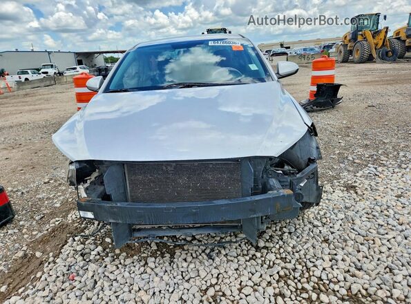 5NPD74LF6JH377389 2018 HYUNDAI ELANTRA Silver Вид спереду