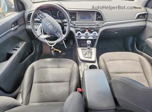 5NPD74LF6KH438368 2019 HYUNDAI ELANTRA Black Widok deski rozdzielczej