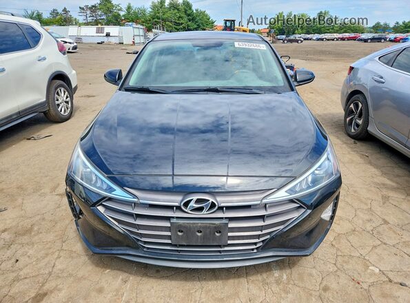 5NPD74LF6KH438368 2019 HYUNDAI ELANTRA Black Widok z przodu
