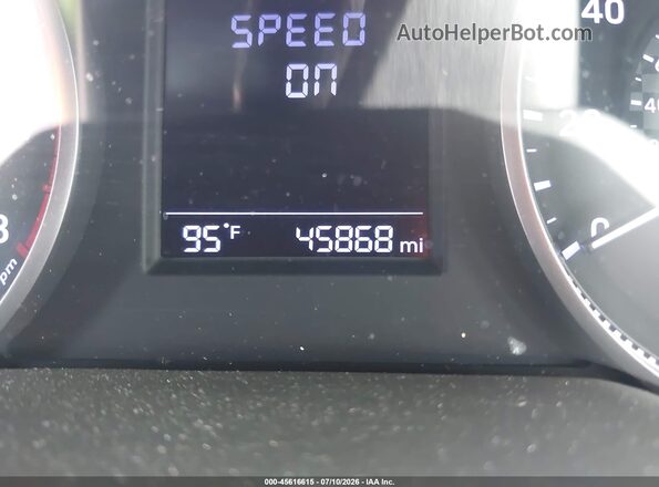 5NPD74LF6KH481429 2019 HYUNDAI ELANTRA White 