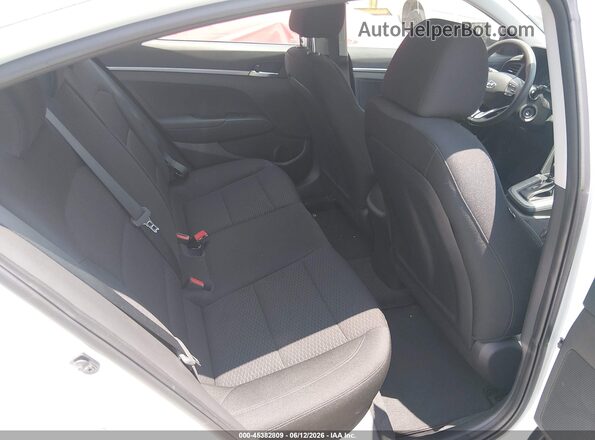 5NPD74LF6KH493368 2019 HYUNDAI ELANTRA White VIN կոդի պիտակի տեսք