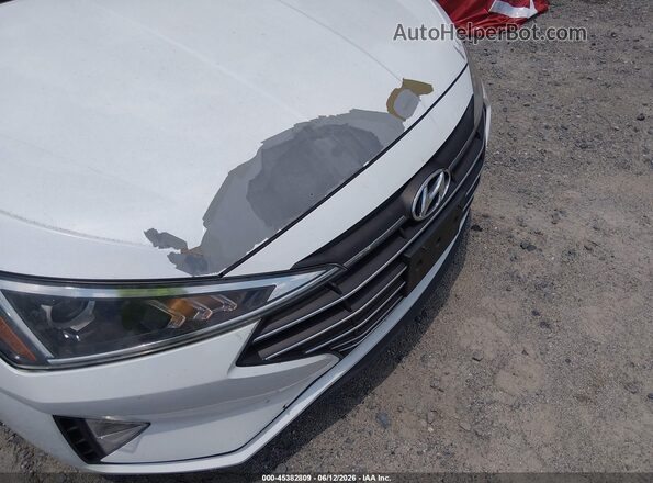 5NPD74LF6KH493368 2019 HYUNDAI ELANTRA White Սալոնի 360 աստիճան տեսք