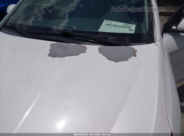 5NPD74LF6KH493368 2019 HYUNDAI ELANTRA White 