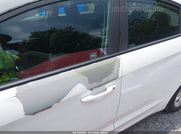 5NPD74LF6KH493368 2019 HYUNDAI ELANTRA White 
