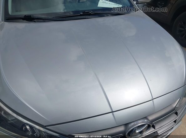 5NPD74LF6LH604129 2020 HYUNDAI ELANTRA Серебряный Вид спереди