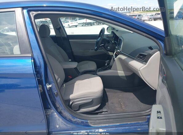 5NPD74LF6LH611288 2020 HYUNDAI ELANTRA Blue Вид салону спереду