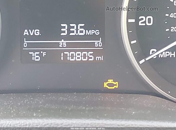 5NPD74LF7HH192374 2017 HYUNDAI ELANTRA Red 