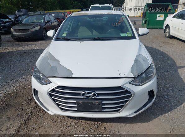 5NPD74LF7HH206421 2017 HYUNDAI ELANTRA Белый Вид спереди