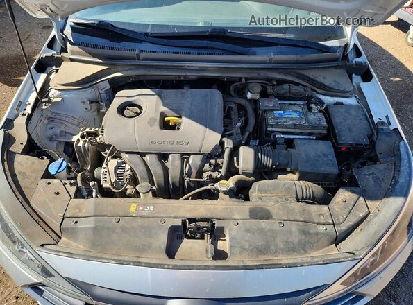 5NPD74LF7LH498158 2020 HYUNDAI ELANTRA Silver Rear interior view