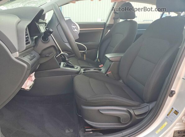 5NPD74LF7LH528338 2020 HYUNDAI ELANTRA Silver Front interior view