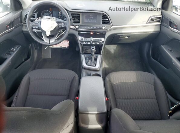 5NPD74LF7LH528338 2020 HYUNDAI ELANTRA Silver Dashboard view