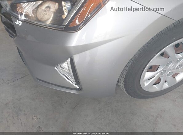 5NPD74LF7LH614037 2020 HYUNDAI ELANTRA Silver Widok z przodu