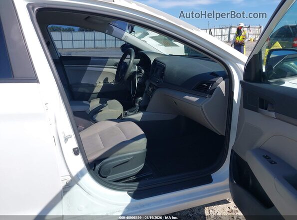 5NPD74LF8HH136718 2017 HYUNDAI ELANTRA White Vista interior delantera