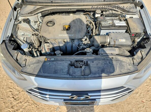 5NPD74LF8HH199589 2017 HYUNDAI ELANTRA Silver Вид задньої частини салону