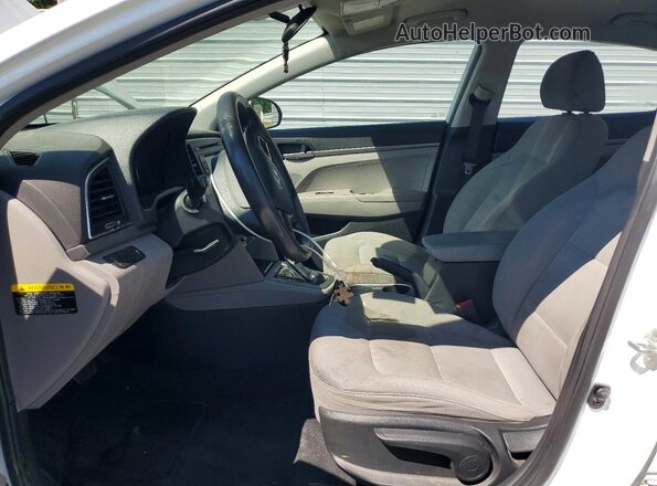 5NPD74LF8HH212194 2017 HYUNDAI ELANTRA White წინა სალონის ხედი