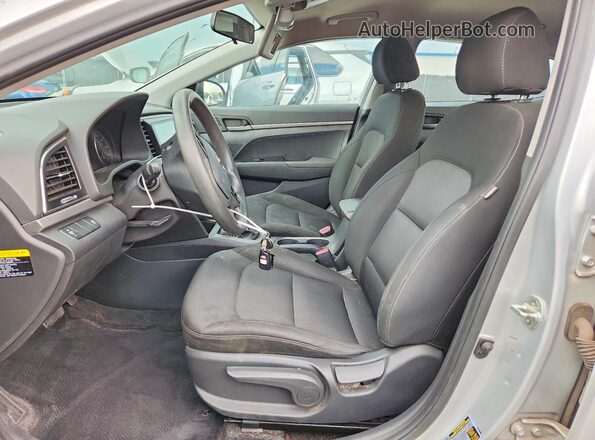 5NPD74LF8JH234394 2018 HYUNDAI ELANTRA Silver Vista interior delantera