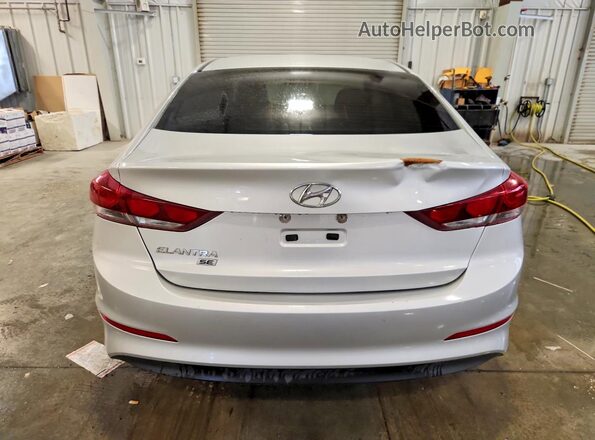 5NPD74LF8JH299245 2018 HYUNDAI ELANTRA Silver Rear view