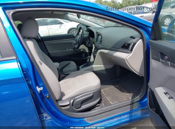 5NPD74LF8JH393576 2018 HYUNDAI ELANTRA Blue Սալոնի դիմացի տեսք