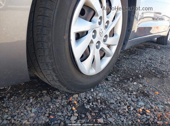 5NPD74LF8KH479729 2019 HYUNDAI ELANTRA Silver Դիմացի տեսք