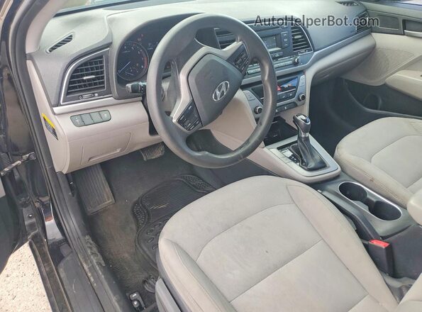 5NPD74LF9HH139742 2017 HYUNDAI ELANTRA Black Widok deski rozdzielczej