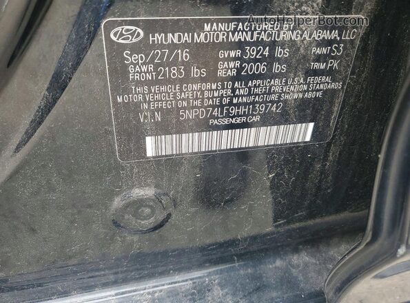 5NPD74LF9HH139742 2017 HYUNDAI ELANTRA Black Widok komory silnika