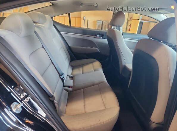 5NPD74LF9JH274869 2018 HYUNDAI ELANTRA Black Вид задніх сидінь