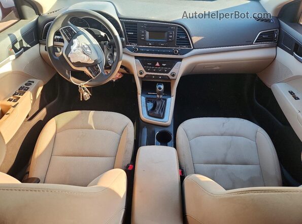 5NPD74LF9JH289033 2018 HYUNDAI ELANTRA White Dashboard view