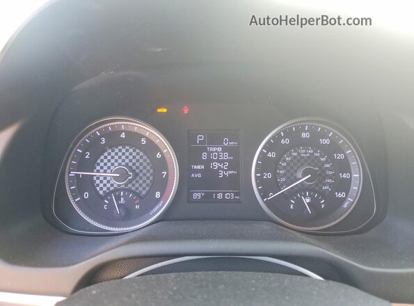 5NPD74LF9KH428997 2019 HYUNDAI ELANTRA White ხელსაწყოთა პანელის ხედი