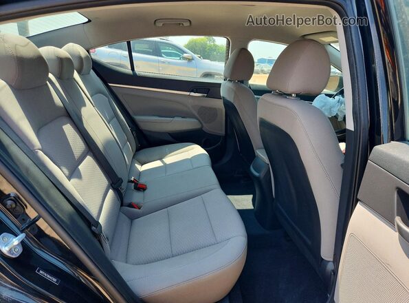5NPD74LF9KH437800 2019 HYUNDAI ELANTRA Black Вид задніх сидінь