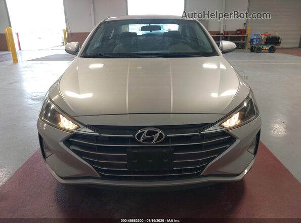 5NPD74LF9KH487595 2019 HYUNDAI ELANTRA Silver Widok z przodu