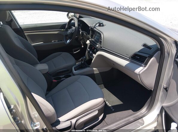 5NPD74LF9LH607901 2020 HYUNDAI ELANTRA Silver Вид салону спереду