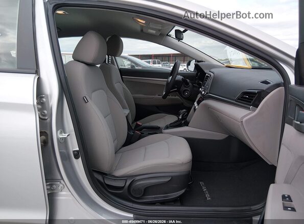 5NPD74LF9LH613598 2020 HYUNDAI ELANTRA Серый Вид салона спереди