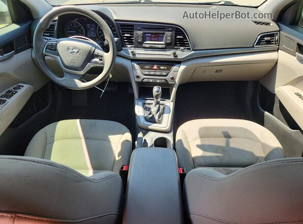 5NPD74LFXHH127678 2017 HYUNDAI ELANTRA White Widok deski rozdzielczej