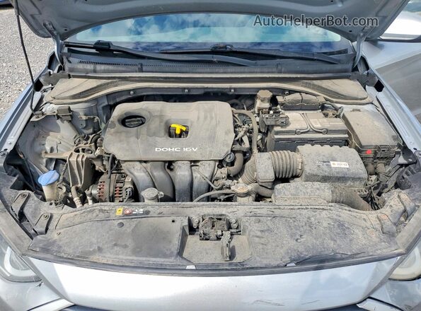 5NPD74LFXHH133271 2017 HYUNDAI ELANTRA Silver Rear interior view
