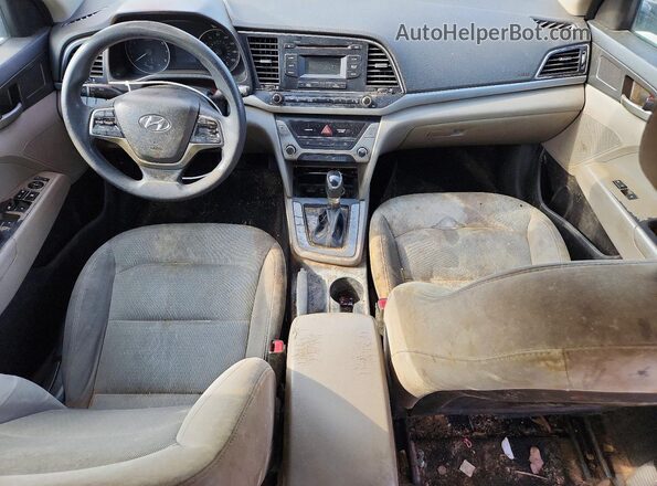 5NPD74LFXHH199304 2017 HYUNDAI ELANTRA Silver Dashboard view