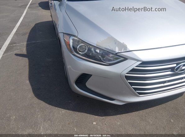5NPD74LFXHH200645 2017 HYUNDAI ELANTRA Серебряный Вид спереди