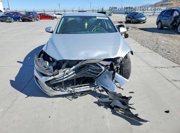 5NPD74LFXJH319009 2018 HYUNDAI ELANTRA Silver Вид спереду