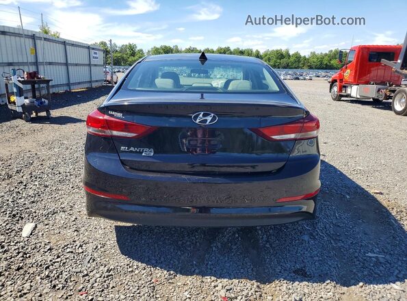5NPD74LFXJH386970 2018 HYUNDAI ELANTRA Black Հետևի տեսք