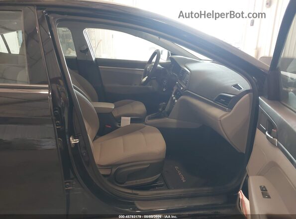 5NPD74LFXLH609270 2020 HYUNDAI ELANTRA Black Вид салону спереду
