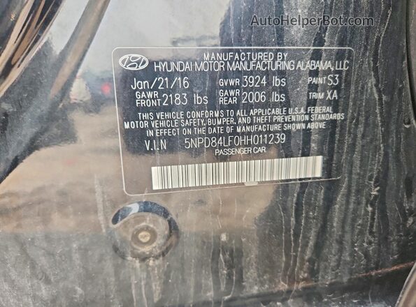 5NPD84LF0HH011239 2017 HYUNDAI ELANTRA Black ძრავის განყოფილების ხედი
