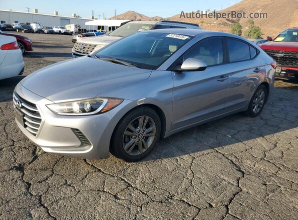 5NPD84LF0HH016327 2017 HYUNDAI ELANTRA Серебряный Передняя правая четверть