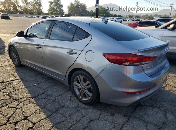 5NPD84LF0HH016327 2017 HYUNDAI ELANTRA Серебряный Вид спереди