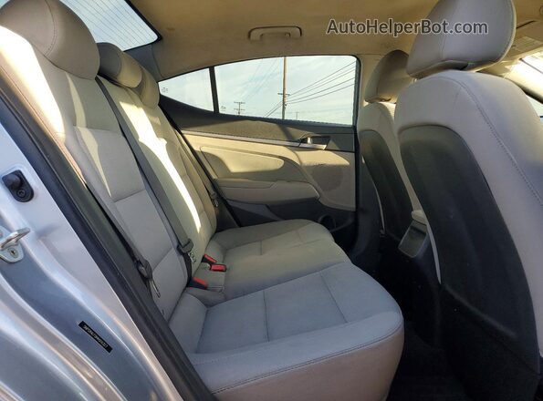 5NPD84LF0HH016327 2017 HYUNDAI ELANTRA Серебряный 