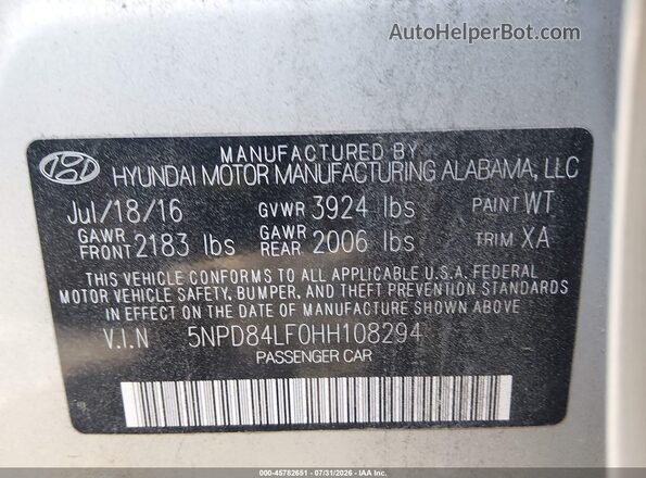5NPD84LF0HH108294 2017 HYUNDAI ELANTRA Silver Widok komory silnika