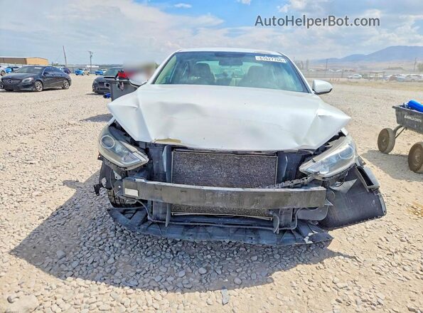 5NPD84LF0HH121952 2017 HYUNDAI ELANTRA White Vista frontal