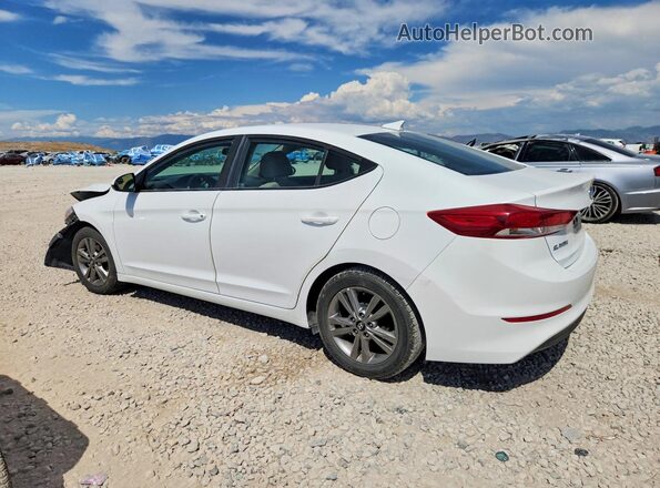 5NPD84LF0HH121952 2017 HYUNDAI ELANTRA White Trasero izquierdo