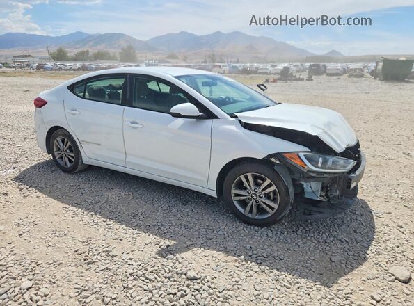 5NPD84LF0HH121952 2017 HYUNDAI ELANTRA White Delantero derecho